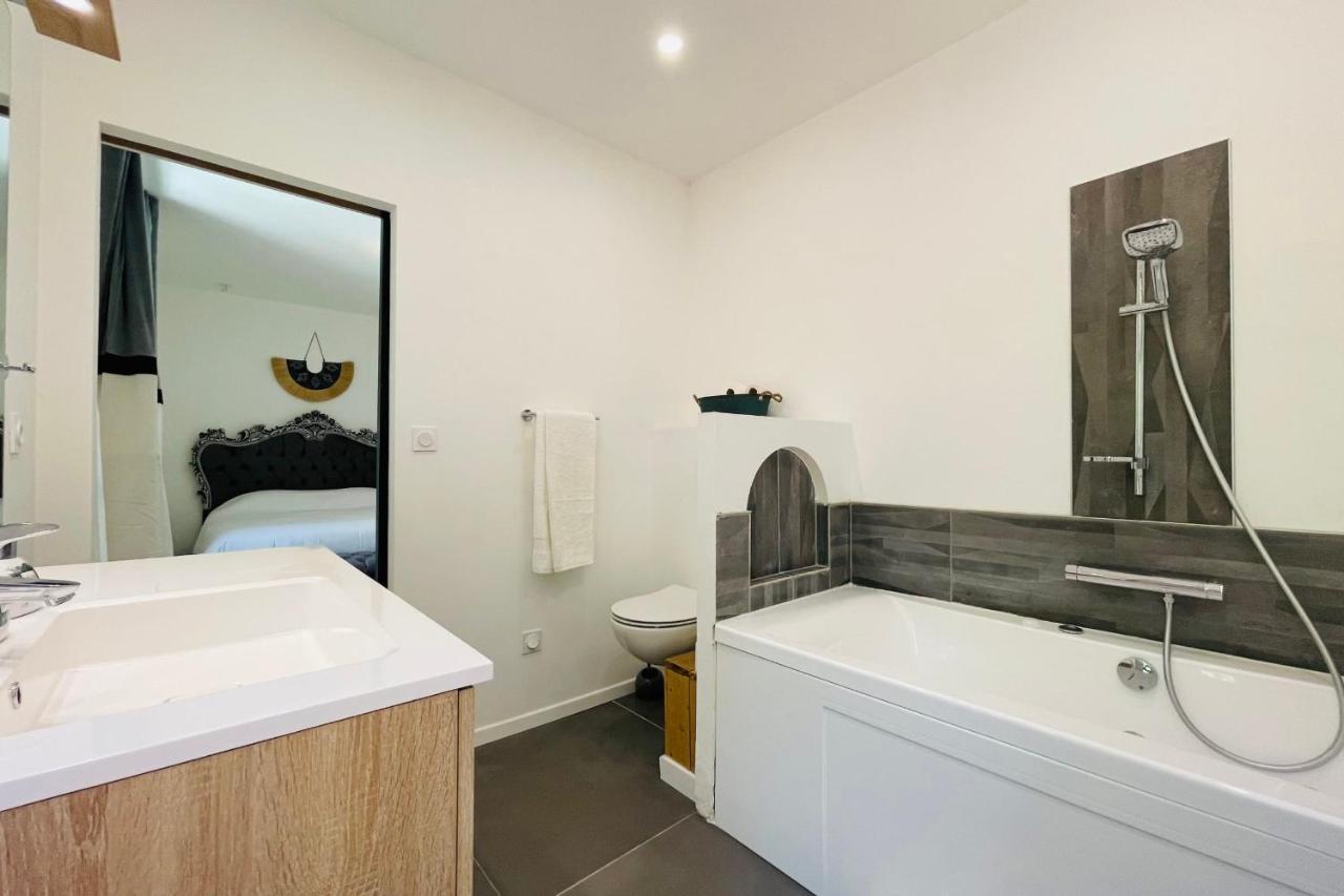 The Ronsardienne Suite In A Charming Mansion At The Gates Of Tours Saint-Avertin Exteriör bild